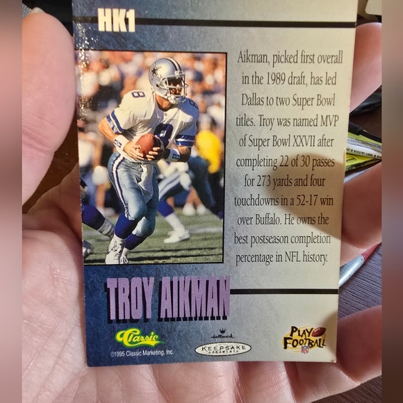 Troy Aikman 1995 Football Card - Picture 2 of 2